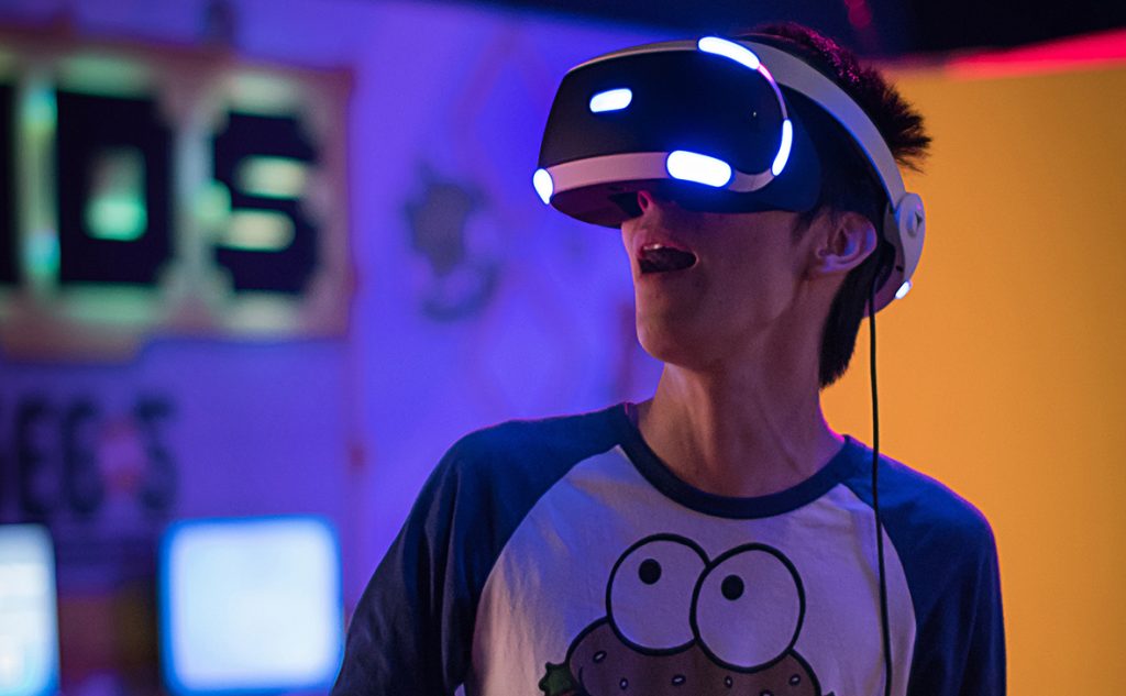 EVENTOS VIRTUALES: QU&Eacute; SON, TIPOS, BENEFICIOS Y PLATAFORMAS